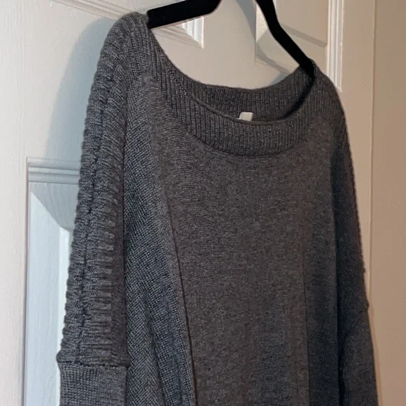 Maison Jules Women’s Crewneck Sweater in Grey in size XL - Picture 5 of 11